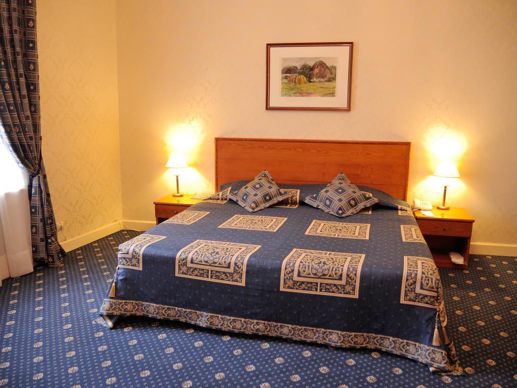 Grand Hotel Ukraine Dnipro Exteriör bild