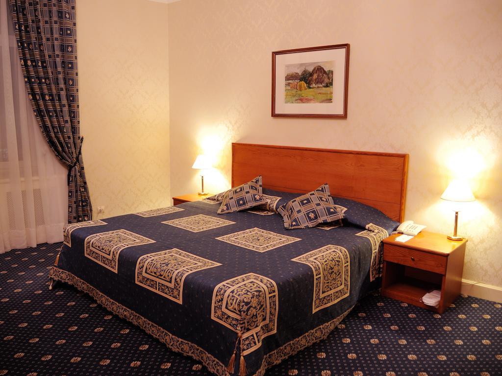 Grand Hotel Ukraine Dnipro Exteriör bild