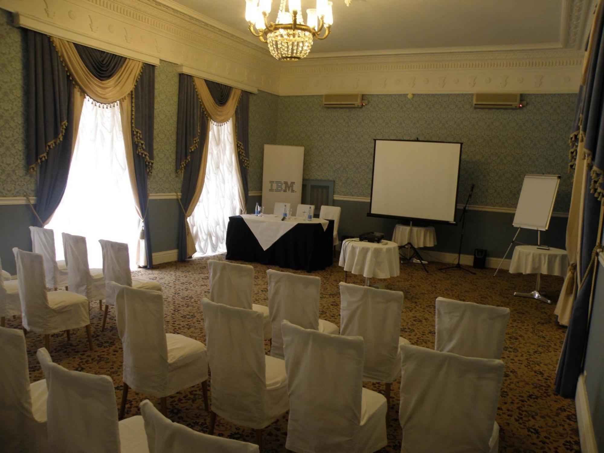 Grand Hotel Ukraine Dnipro Exteriör bild